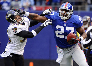 Brandon Jacobs Makes Trip to San Diego - Big Blue Interactive