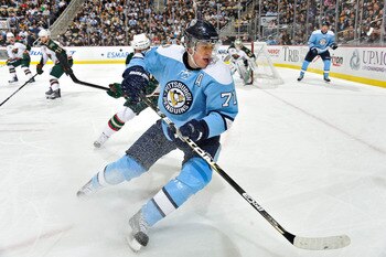PITTSBURGH, PA - JANUARY 08: Evgeni Malkin #71 of the Pittsburgh Penguins skates against the Minnesota Wild on January 8, 2011 at CONSOL Energy Center in Pittsburgh, Pennsylvania. (Photo by Jamie Sabau/Getty Images)