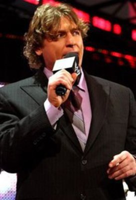 WWE Raw desde Liverpool, Inglaterra - Página 2 41583_136585496356145_6168_n_display_image