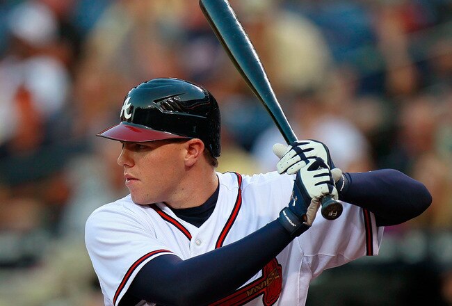 ATLANTA - SEPTEMBER 01:  Freddie Freeman #5 of the Atlanta Braves stretches takes his first at-bat against the New York Mets at Turner Field on September 1, 2010 in Atlanta, Georgia.  (Photo by Kevin C. Cox/Getty Images)