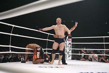 Overeem_display_image
