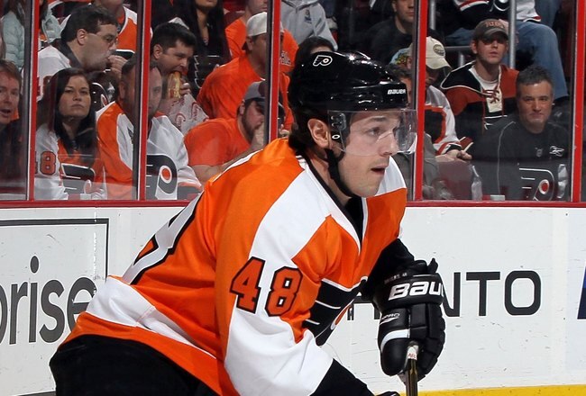 PHILADELPHIA, PA - FEBRUARY 05:  Daniel Briere #48 of the Dallas Stars skates against the Philadelphia Flyers on February 5, 2011 at Wells Fargo Center in Philadelphia, Pennsylvania. The Flyers defeated the Stars 3-1.  (Photo by Jim McIsaac/Getty Images)