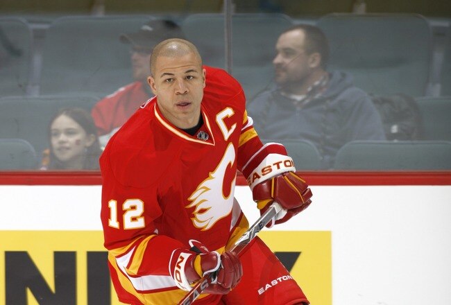 CALGARY, CANADA - FEBRUARY 9: Jarome Iginla #12 of the Calgary Flames skates against the Ottawa Senators on February 9, 2011 at Scotiabank Saddledome in Calgary, Alberta, Canada. (Photo by Dale MacMillan/Getty Images)