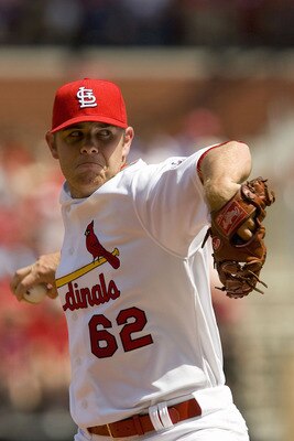 ST. LOUIS, MO - APRIL 23: Relief pitcher P.J. Walters #62 of the St. Louis Cardinals throws against the New York Mets on April 23, 2009 at Busch Stadium in St. Louis, Missouri. The Cardinals beat the Mets 12-8.  (Photo by Dilip Vishwanat/Getty Images)