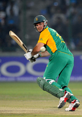 DELHI, INDIA - FEBRUARY 24:  Graeme Smith of South Africa bats during the 2011 ICC World Cup Group B match between West Indies and South Africa at Feroz Shah Kotla Stadium on February 24, 2011 in Delhi, India.  (Photo by Lee Warren/Gallo Images/Getty Imag