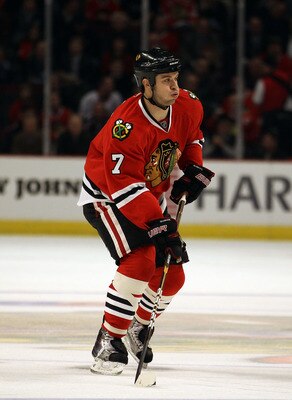 CHICAGO, IL - FEBRUARY 16: Brent Seabrook #7 of the Chicago Blackhawks looks to pass against the Minnesota Wild at the United Center on February 16, 2011 in Chicago, Illinois. The Blackhawks defeated the Wild 3-1. (Photo by Jonathan Daniel/Getty Images)