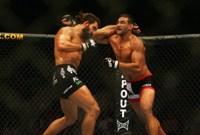 MANCHESTER, UNITED KINGDOM - APRIL 21: Andrei Arlovski of USA and Fabricio Werdum of Brazil in action during a Heavyweight bout of the Ultimate Fighting Championship at the Manchester Evening News Arena on April 21, 2007 in Manchester, England (Photo by G
