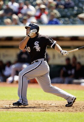 OAKLAND, CA - SEPTEMBER 22:  Carlos Quentin #20 of the Chicago White Sox bats against the Oakland Athletics at the Oakland-Alameda County Coliseum on September 22, 2010 in Oakland, California.  (Photo by Ezra Shaw/Getty Images)