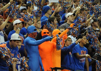 GAINESVILLE, FL - NOVEMBER 16: Fans of the Florida Gators cheer play against the Ohio State Buckeyes November 16, 2010 at the Stephen C. O'Connell Center in Gainesville, Florida.  (Photo by Al Messerschmidt/Getty Images)