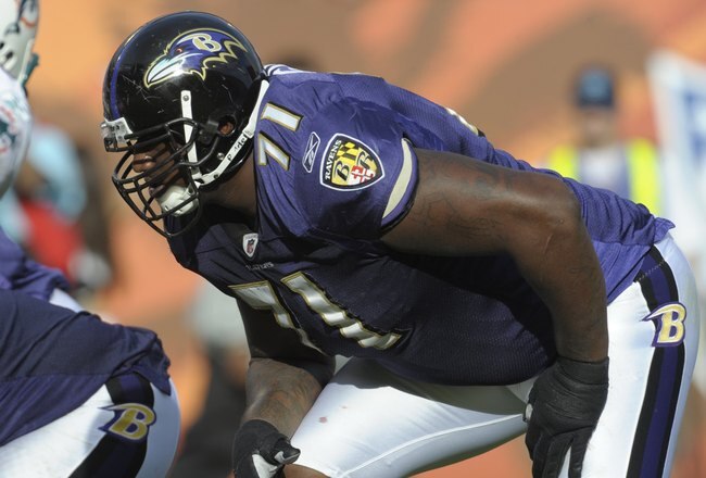 MIAMI, FL - JANUARY 4:  Tackle Jared Gaither #71 of the Baltimore Ravens  sets to block against the Miami Dolphins in an NFL Wildcard Playoff Game at Dolphins Stadium on January 4, 2009 in Miami, Florida.  (Photo by Al Messerschmidt/Getty Images)