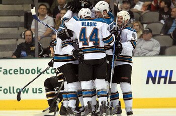 DALLAS, TX - MARCH 15:  The San Jose Sharks celebrate a goal against the Dallas Stars at American Airlines Center on March 15, 2011 in Dallas, Texas.  (Photo by Ronald Martinez/Getty Images)