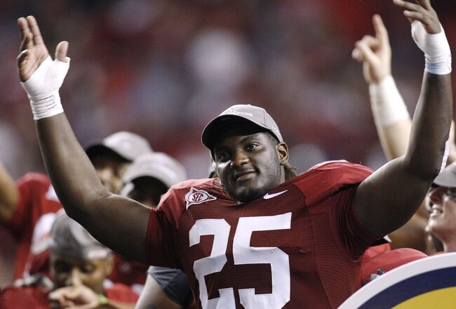 ATLANTA - DECEMBER 5:  Rolando McClain #25 of the Alabama Crimson Tide celebrates after Alabama's 32-13 win against the Florida Gators during the SEC Championship game at Georgia Dome on December 5, 2009 in Atlanta, Georgia.  (Photo by Chris Graythen/Gett