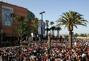 ANAHEIM, CA - JUNE 9:  Fans gather outside of the Honda Center to celebrate the Anaheim Ducks winning the 2007 Stanley Cup June 9, 2007 in Anaheim, California. (Photo by Harry How/Getty Images)