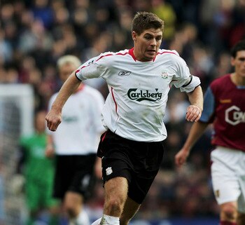 BIRMINGHAM, UNITED KINGDOM - NOVEMBER 05:  Steven Gerrard of Liverpool in action during the Barclays Premiership match between Aston Villa and Liverpool at Villa Park on November 5, 2005 in Birmingham, England.  (Photo by Shaun Botterill/Getty Images)