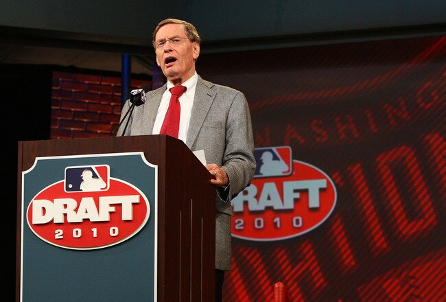 SECAUCUS, NJ - JUNE 07:  MLB commissioner Bud Selig announces Bryce Harper as the first overall pick to the Washington Nationals during the MLB First Year Player Draft on June 7, 2010 held in Studio 42 at the MLB Network in Secaucus, New Jersey.  (Photo b