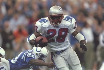 20 Sep 1996:  Running back Curtis Martin of the New England Patriots carries the football during the Patriots 27-9 win over the Indianapolis Colts at the RCA Dome in Indianapolis, Indiana. Mandatory Credit: Jamie Squire  /Allsport