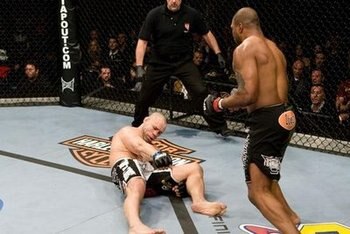 Ufc92rampagejacksonvswanderleisilva1_display_image