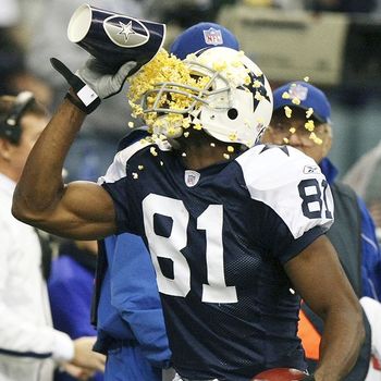 Terrell-owens-loves-him-some-him_display_image