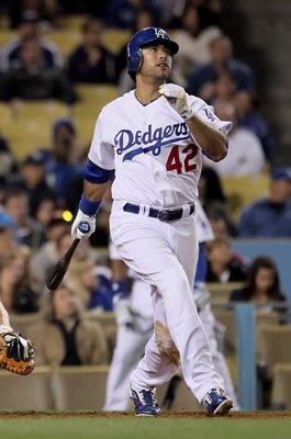 LOS ANGELES, CA - APRIL 15:  Andre Ethier of the Los Angeles Dodgers bats against the Arizona Diamondbacks at Dodger Stadium on April 15, 2010 in Los Angeles, California.  (Photo by Jeff Gross/Getty Images)