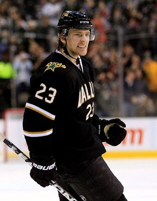 DALLAS, TX - FEBRUARY 26:  Center Tom Wandell #23 of the Dallas Stars celebrates his goal against the Nashville Predators at American Airlines Center on February 26, 2011 in Dallas, Texas.  (Photo by Ronald Martinez/Getty Images)