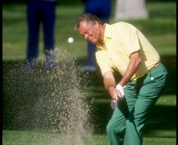16 Jan 1992:  Don Drysdale putts the ball during the Bob Hope Chrysler Classic in La Quinta, California. Mandatory Credit: Stephen Dunn  /Allsport