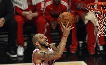Carlos Boozer of Chicago displays his ability