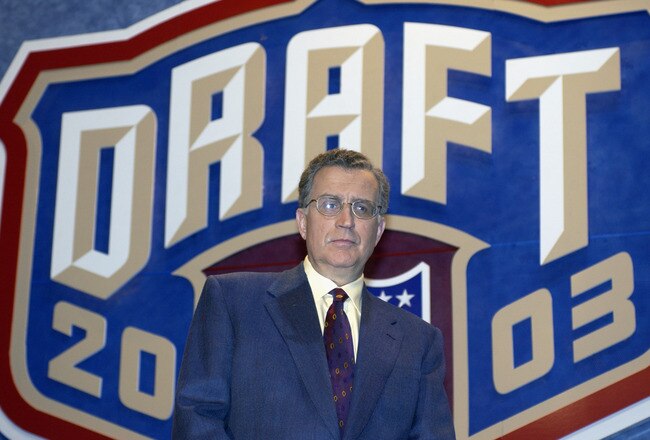 NEW YORK CITY - APRIL 26:  NFL Commissioner Paul Tagliabue at the 2003 NFL Draft on April 26, 2003 at Madison Square Garden in New York City. (Photo by Ezra Shaw/Getty Images)