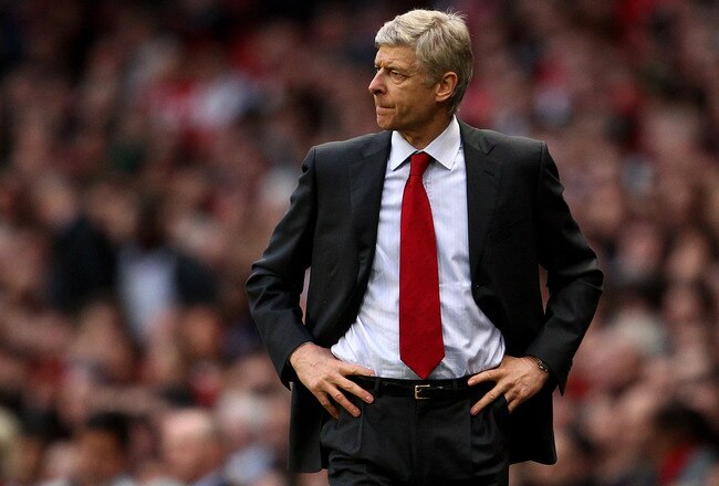 LONDON, ENGLAND - APRIL 02:  Arsenal manager Arsene Wenger looks on during the Barclays Premier League match between Arsenal and Blackburn Rovers at the Emirates Stadium on April 2, 2011 in London, England.  (Photo by Julian Finney/Getty Images)