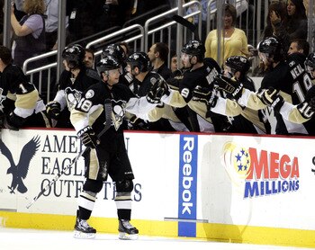 PITTSBURGH, PA - MARCH 29:  Tyler Kennedy #48 of the Pittsburgh Penguins celebrates his second period goal against the Philadelphia Flyers at Consol Energy Center on March 29, 2011 in Pittsburgh, Pennsylvania.  (Photo by Justin K. Aller/Getty Images)