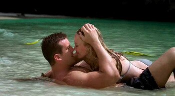 WWE Superstar Feast: The Hottes...