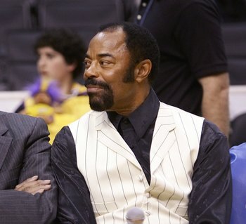 LOS ANGELES - MAY 4:  NBA Legends William 'Bill' Russell (L) and Walt Frazier interview with Lakers TV before the Los Angeles Lakers play against the Phoenix Suns in game six of the Western Conference Quarterfinals during the 2006 NBA Playoffs on May 4, 2