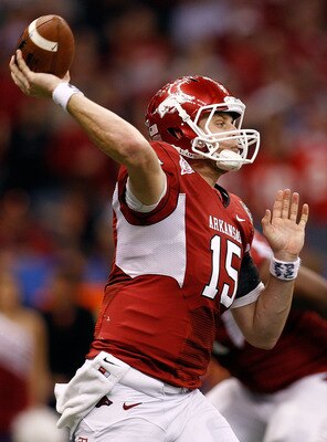 NEW ORLEANS, LA - JANUARY 04:  Ryan Mallett #15 of the Arkansas Razorbacks looks to pass against the Ohio State Buckeyes during the Allstate Sugar Bowl at the Louisiana Superdome on January 4, 2011 in New Orleans, Louisiana.  (Photo by Chris Graythen/Gett