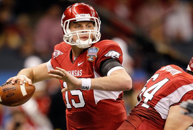 NEW ORLEANS, LA - JANUARY 04:  Quarterback Ryan Mallett #15 of the Arkansas Razorbacks looks to pass against the Ohio State Buckeyes during the Allstate Sugar Bowl at the Louisiana Superdome on January 4, 2011 in New Orleans, Louisiana.  (Photo by Matthew