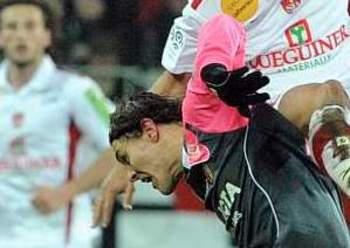Apparently "Pink-Eye" Has A Different Meaning When Facing RC Lens