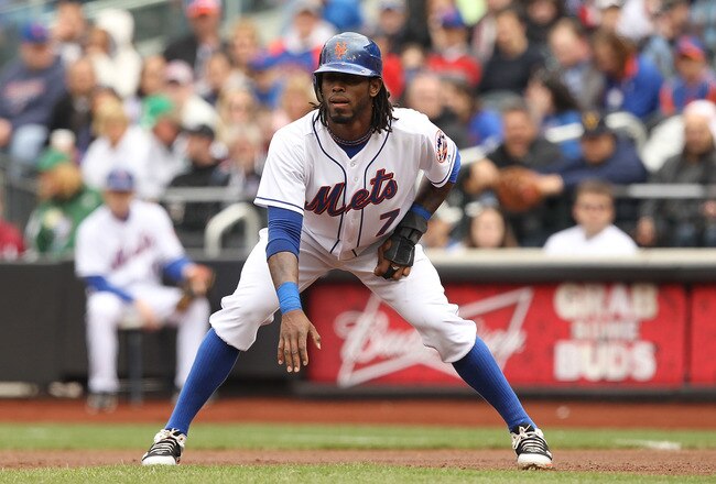 NEW YORK, NY - APRIL 10:  Jose Reyes #7 of the New York Mets in action against the Washington Nationals during their game on April 10, 2011 at Citi Field in the Flushing neighborhood of the Queens borough of New York City.  (Photo by Al Bello/Getty Images