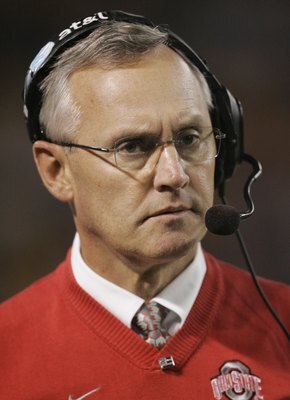 MINNEAPOLIS, MN - SEPTEMBER 29:  Head Coach Jim Tressel of the Ohio State Buckeyes looks on against the Minnesota Golden Gophers during the game at the Metrodome on September 29, 2007 in Minneapolis, Minnesota.  Ohio State defeated Minnesota 30-7. (Photo
