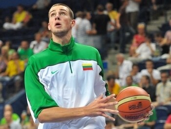 Valanciunas_display_image_display_image
