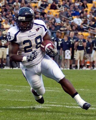 Fiu-running-back-darriet-perry-mg-1568_display_image