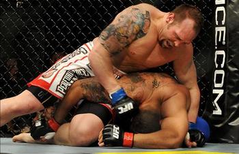 shane-carwin-ufc-131_display_image.jpg