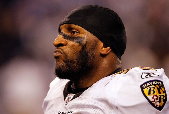 INDIANAPOLIS - JANUARY 16:  Ray Lewis #52 of the Baltimore Ravens reacts in the fourth quarter against the Indianapolis Colts in the AFC Divisional Playoff Game at Lucas Oli Stadium on January 16, 2010 in Indianapolis, Indiana.  The Colts defeated the Rav