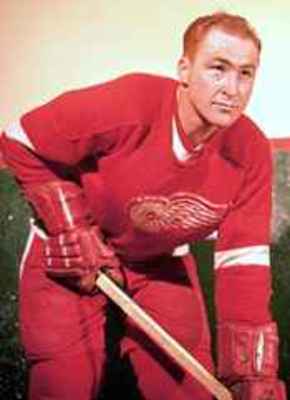 Several Red Wings make the NHL's greatest 100 list Kelly_red_display_image
