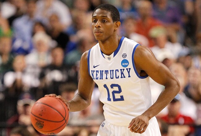 TAMPA, FL - MARCH 17:  Brandon Knight #12 of the Kentucky Wildcats brings the ball up court against the Princeton Tigers during the second round of the 2011 NCAA men's basketball tournament at St. Pete Times Forum on March 17, 2011 in Tampa, Florida. Kent