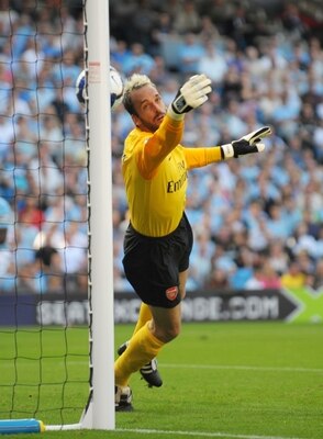 Almunia fails to save - Again