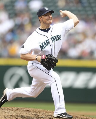 SEATTLE, WA - JUNE 05:  Starting pitcher Erik Bedard #45 of the Seattle Mariners pitches against the Tampa Bay Rays at Safeco Field on June 5, 2011 in Seattle, Washington. (Photo by Otto Greule Jr/Getty Images)