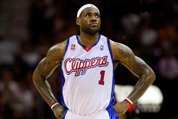 lebron james in a clippers jersey