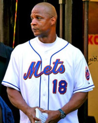 Darryl_strawberry_1_display_image