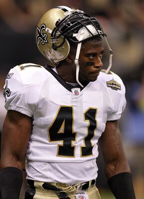 NEW ORLEANS - SEPTEMBER 09:  Roman Harper #41 of the New Orleans Saints at Louisiana Superdome on September 9, 2010 in New Orleans, Louisiana.  (Photo by Ronald Martinez/Getty Images)