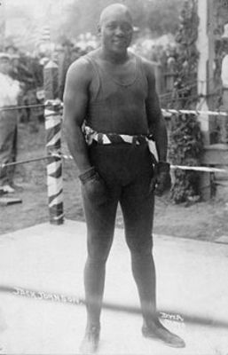 220px-jack_johnson_boxer_display_image