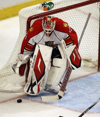 CHICAGO, IL - MARCH 23: Tomas Vokoun #29 of the Florida Panthers makes a save against the Chicago Blackhawks at the United Center on March 23, 2011 in Chicago, Illinois. The Blackhawks defeaeted the Panthers 4-0. (Photo by Jonathan Daniel/Getty Images)