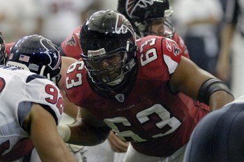ATLANTA, GA - SEPTEMBER 30: Guard Justin Blalock #63 of the Atlanta Falcons sets to block against the Houston Texans at the Georgia Dome on September 30, 2007 in Atlanta, Georgia.  The Falcons won 26-16.  (Photo by Al Messerschmidt/Getty Images)